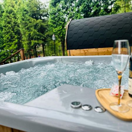 Apartament Widokowy Z Jacuzzi I Sauna Na Wylacznosc - Sikorowka - Dobre Miejsce فيسلا المظهر الخارجي الصورة